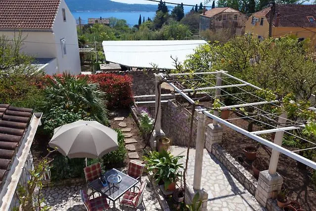 펜션 Platanus 트르스테노